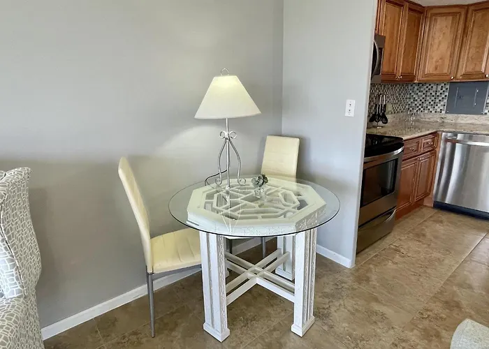 Regatta Club N802 Apartamento *